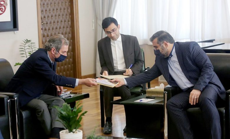 وزیر فرهنگ: راهبرد جمهوری اسلامی ایران گسترش تعامل با کشورها است