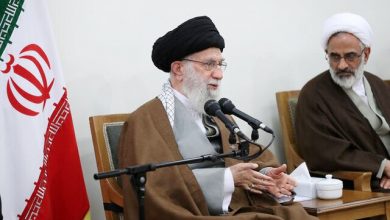 رهبر انقلاب در دیدار اعضای ستاد کنگره بزرگداشت چهار هزار شهید روحانی:مخاطب اول در هر یک از عرصههای جهاد و دعوت به خیر روحانیت است 6 | نقش نیوز رهبر انقلاب در دیدار اعضای ستاد کنگره بزرگداشت چهار هزار شهید روحانی