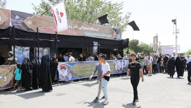 پذیرایی بانک ملت از زائران حرم حضرت امام خمینی (ره)