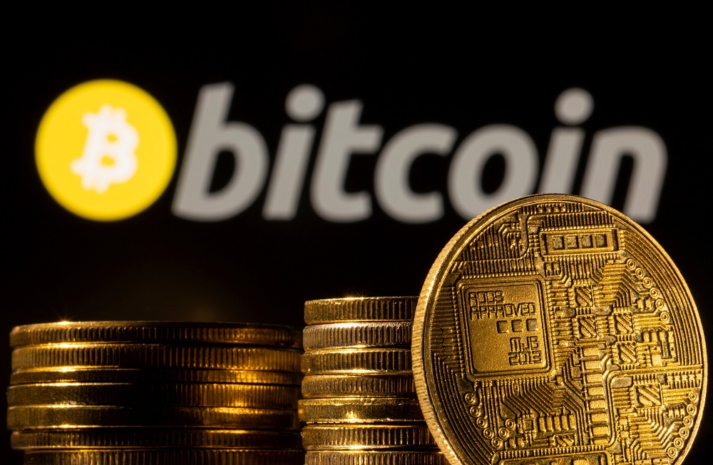 آیا قیمت بیت‌کوین زیر 30000 دلار باقی می‌ماند؟