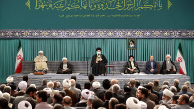 رهبرمعظم انقلاب در دیدار مسئولان نظام و میهمانان کنفرانس وحدت : قرآن، کتاب حکمت و معرفت و انسانسازی و بیداری است 3 | نقش نیوز رهبرمعظم انقلاب در دیدار مسئولان نظام و میهمانان کنفرانس وحدت : قرآن، کتاب حکمت و معرفت و انسانسازی و بیداری است