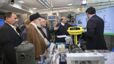 بازدید رهبر معظم انقلاب از نمایشگاه توانمندی‌های تولید داخلی
