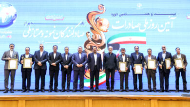 رئیس جمهور در همایش روز ملی صادرات : جنگ امروز، جنگ اندیشه، تولید و تجارت است 9 | نقش نیوز امروز شما در خط مقدم میدان جنگ هستید