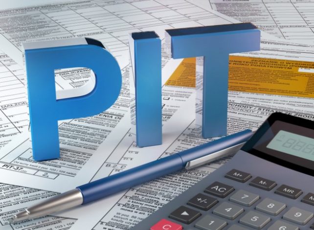 بارزترین اثرات مثبت مالیات PIT بر جامعه 1 | نقش نیوز تاثیر مالیات PIT بر مسائل اقتصادی و اجتماعی جامعه