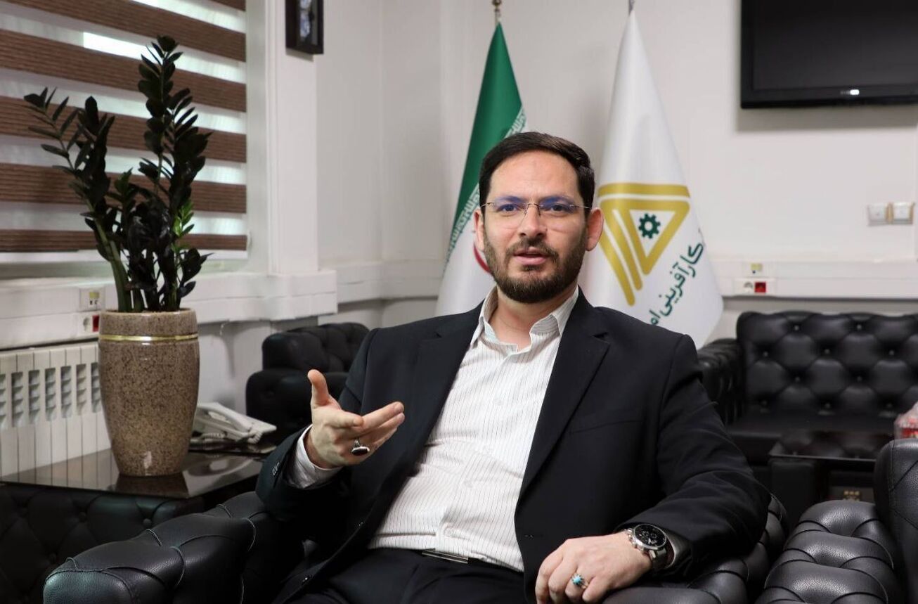 پرداخت تسهیلات کارآفرینی در دولت چهاردهم رکورد زد 1 | نقش نیوز حمایت صندوق کارآفرینی امید از ۴۴ هزار طرح