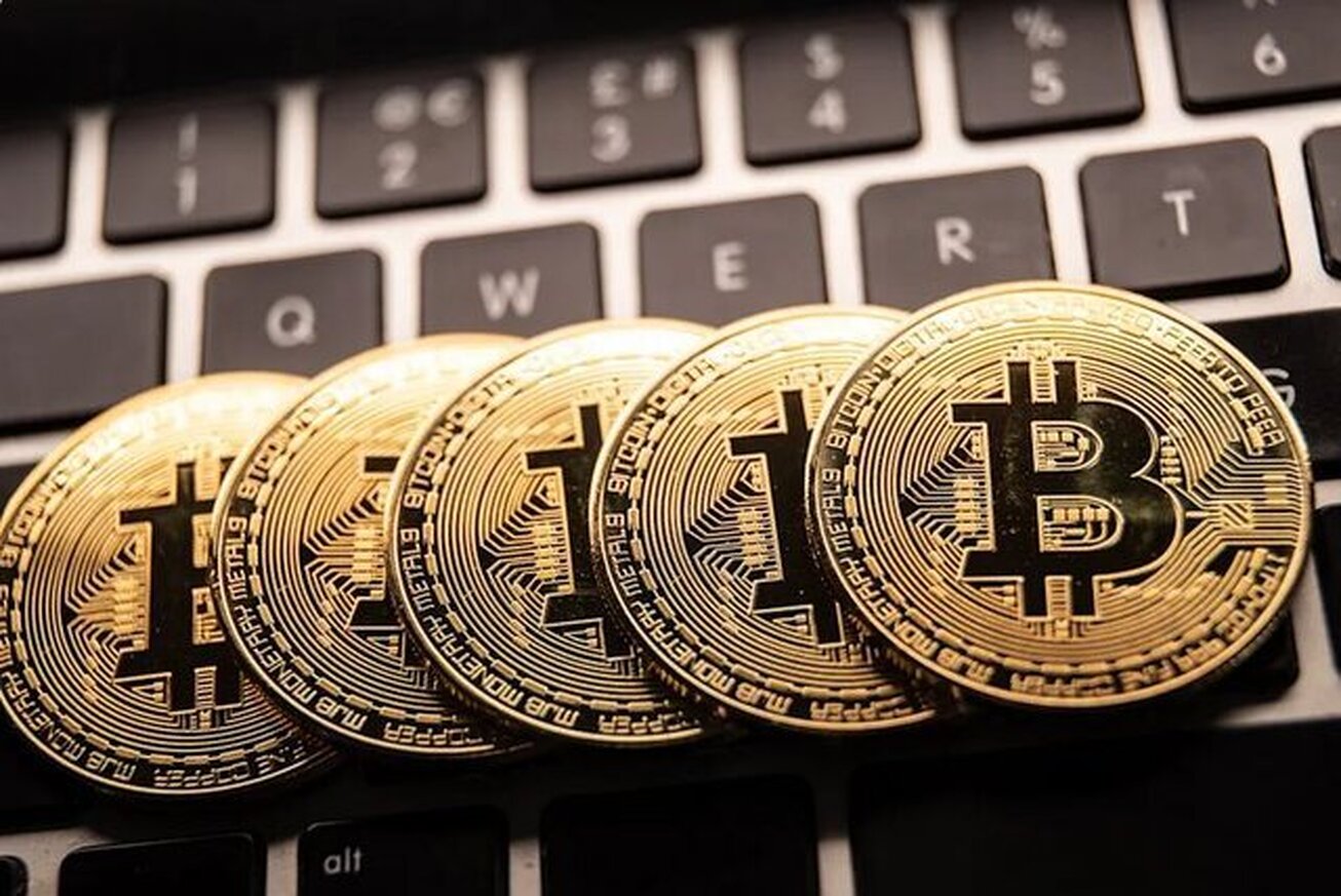 پاکستان دو هزار مگاوات برق برای استخراج بیتکوین اختصاص میدهد 1 | نقش نیوز پاکستان دو هزار مگاوات برق برای استخراج بیتکوین اختصاص میدهد