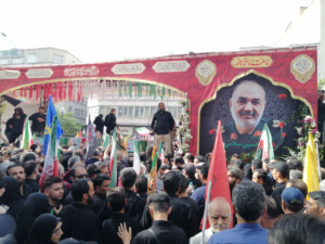 وداع مردم تهران با قهرمانان مقاومت؛بدرقه سرداران و دانشمندان شهید 8 | نقش نیوز 7 | نقش نیوز