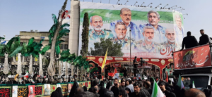 وداع مردم تهران با قهرمانان مقاومت؛بدرقه سرداران و دانشمندان شهید 9 | نقش نیوز 8 | نقش نیوز