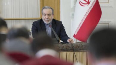 واکنش عراقچی به حملات آمریکا به تأسیسات هستهای ایران 7 | نقش نیوز ایران تمامی گزینهها را برای دفاع از حاکمیت، منافع و مردم خود محفوظ میدارد