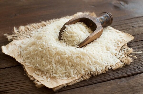 چرا قیمت برنج قد کشید؟ 1 | نقش نیوز برنج پاکستانی را به اسم برنج ایرانی می فروشند!