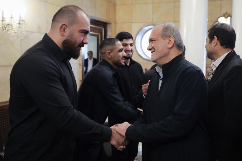 گزارش تصویری تجلیل از قهرمانان تیمهای ملی کشتی آزاد و فرنگی 3 | نقش نیوز 20 2 | نقش نیوز