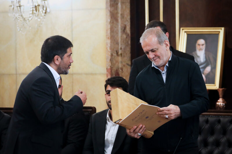 گزارش تصویری تجلیل از قهرمانان تیمهای ملی کشتی آزاد و فرنگی 6 | نقش نیوز 60 1 | نقش نیوز