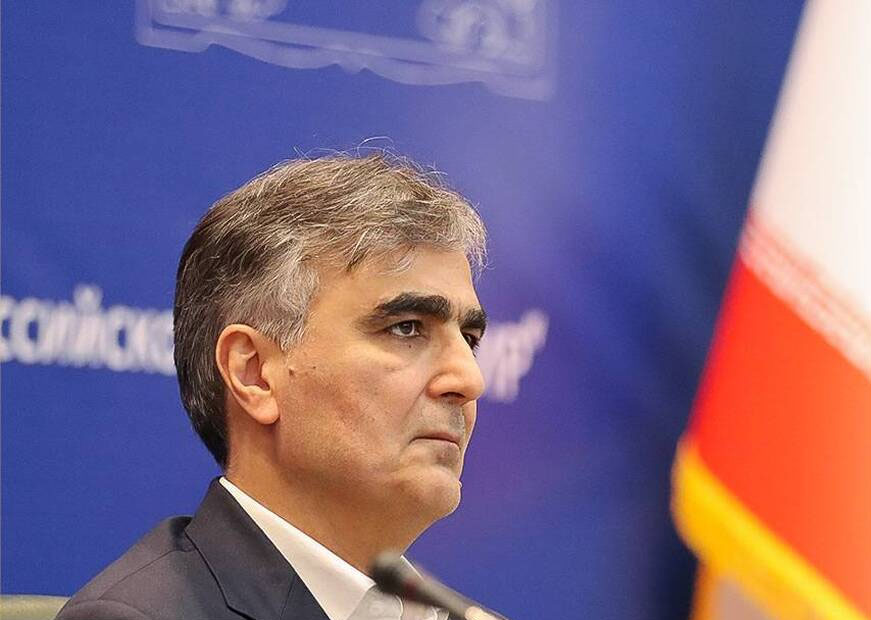 فرزین کلید خروج بانکها از بنگاهداری را زد 1 | نقش نیوز شرکتهای زیرمجموعه قسطی واگذار میشوند
