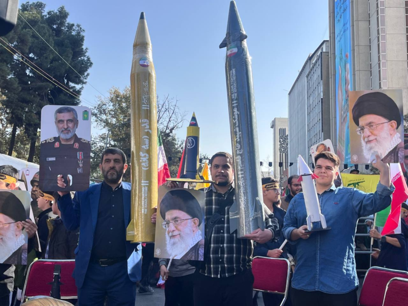 گزارش تصویری از مراسم راهپیمایی ۱۳ آبان در تهران 2 | نقش نیوز 30 | نقش نیوز