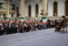 رهبر معظم انقلاب در دیدار هزاران نفر از دانشآموزان و دانشجویان : مسئله آمریکا با جمهوری اسلامی، ناسازگاری ذاتی و تقابل منافع است 2 | نقش نیوز اختلاف جمهوری اسلامی و آمریکا، ذاتی است و نه تاکتیکی