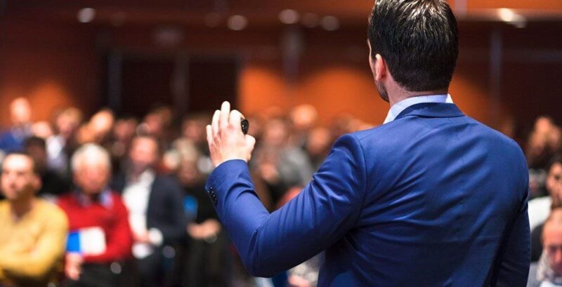 تأثیر مخرب نمایش ثروت های باد آورده  در شبکه‌های اجتماعی