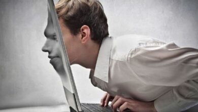 فضای مجازی و هویت زدایی