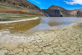 اقدام عملی به جای تکرار شعار آب 2 | نقش نیوز اقدام عملی به جای تکرار شعار آب