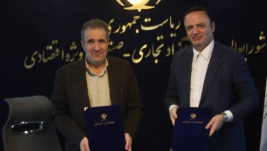 امضای تفاهم‌نامه همکاری بین دبیرخانه شورای‌عالی مناطق آزاد و سازمان صنایع کوچک