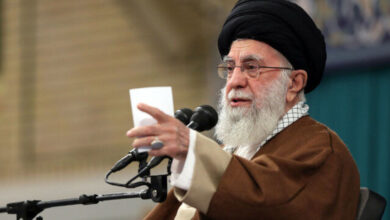 رهبر انقلاب: ملّت ایران، خود را و همّت و هویت خود را به رخ دشمنان کشید و این هشداری به سیاستمداران آمریکا بود